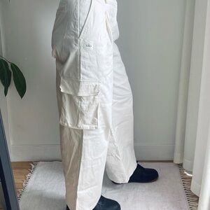 ALO Yoga Night Out Wide Leg Cargo Pants